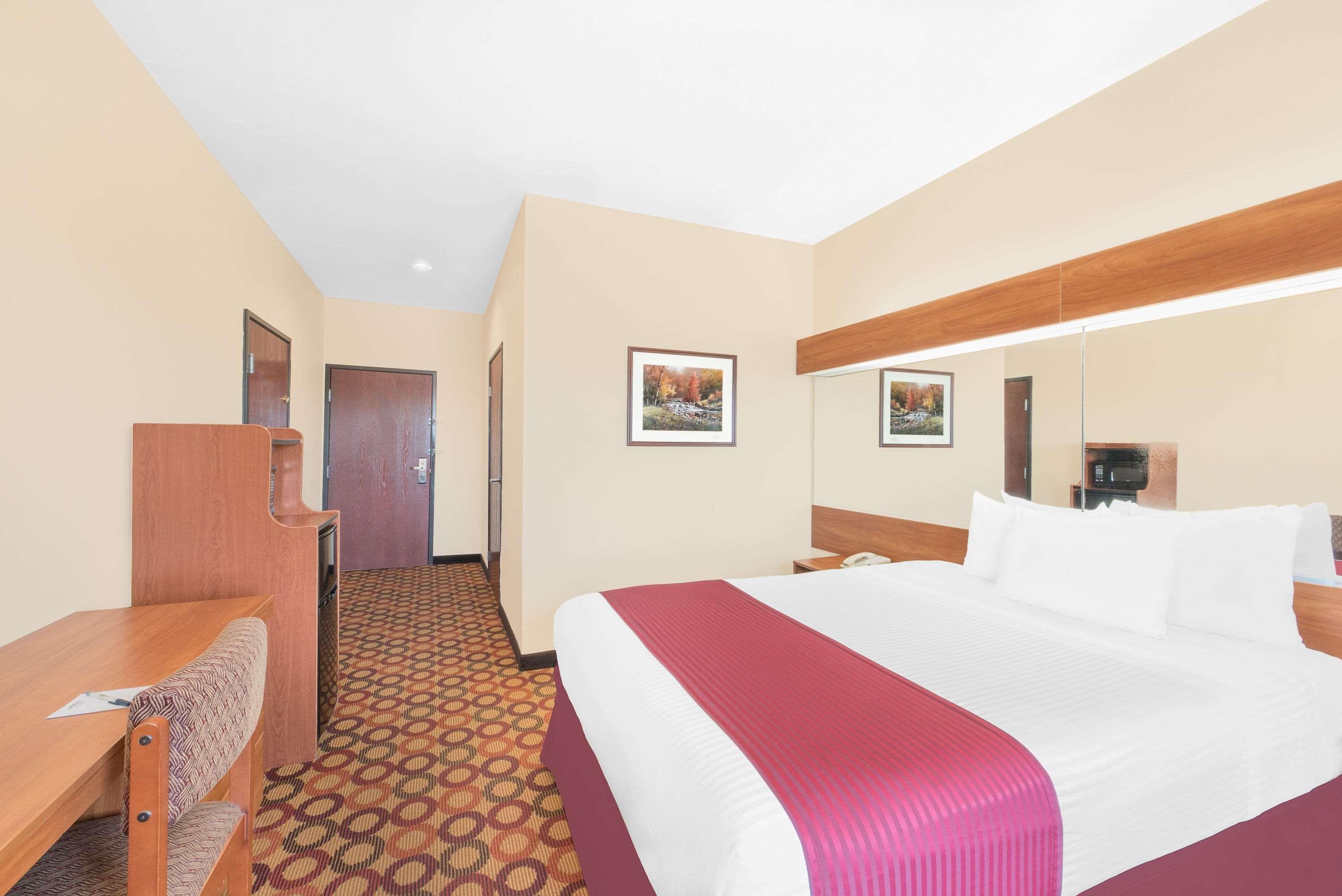 Microtel Inn & Suites By Wyndham Corpus Christi/Aransas Pass Exterior photo