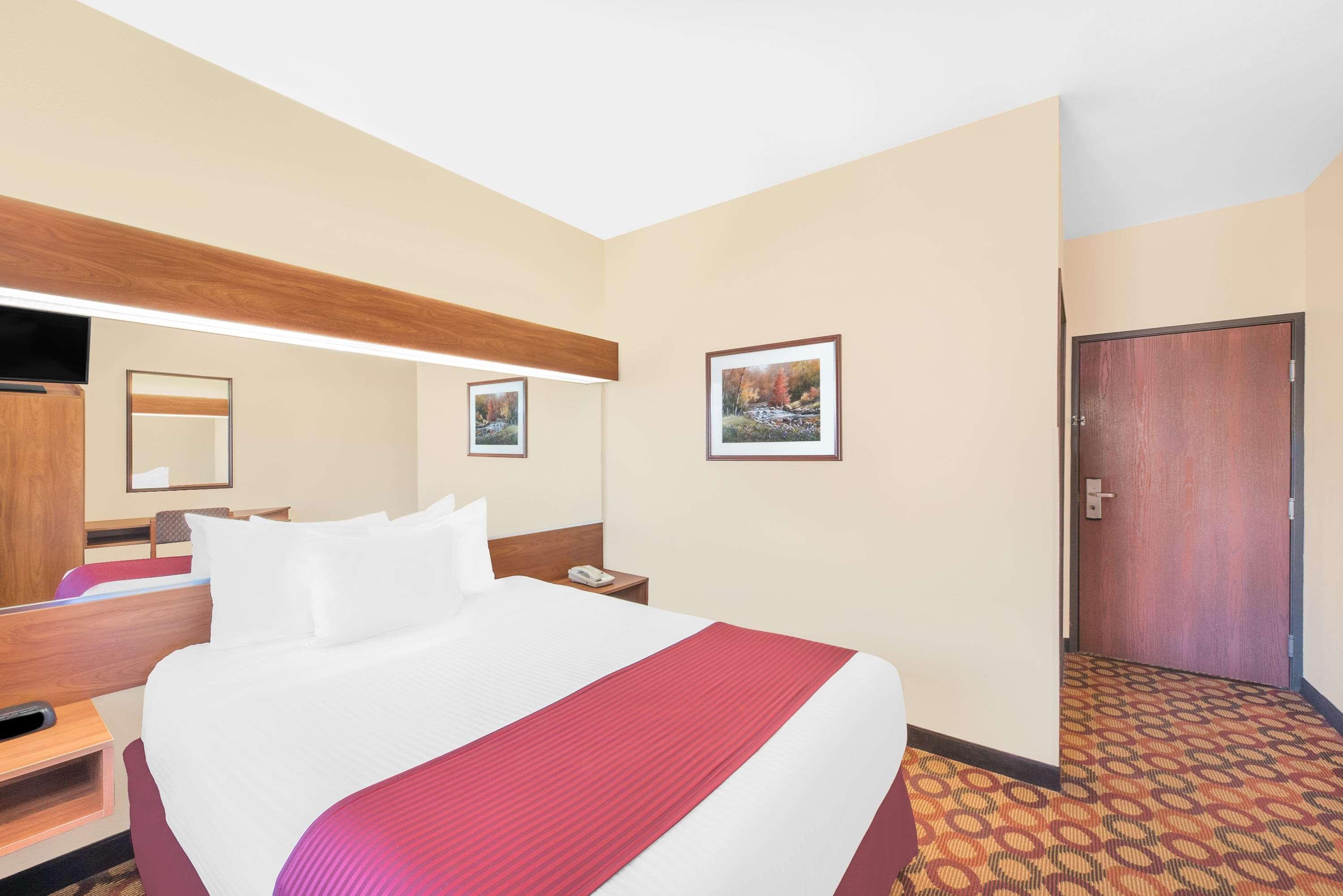 Microtel Inn & Suites By Wyndham Corpus Christi/Aransas Pass Exterior photo